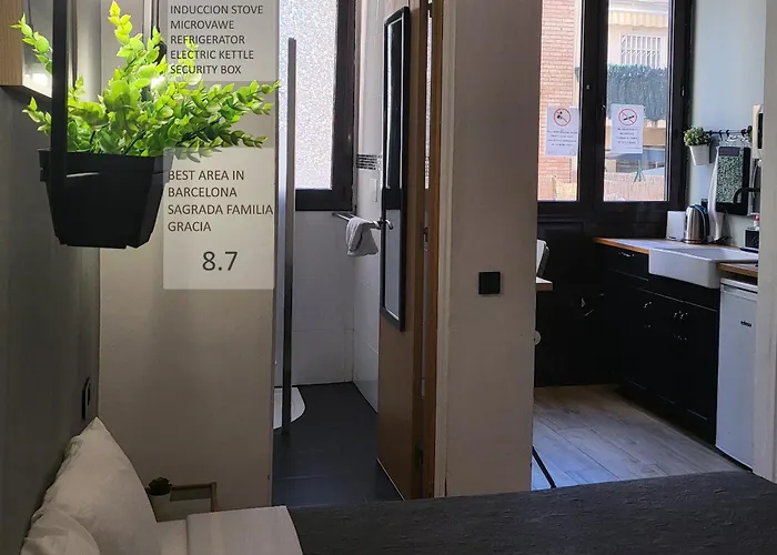 Barcelona Rooms 294